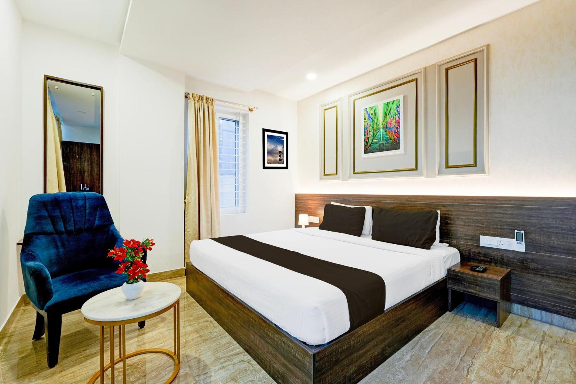 Super Townhouse Oak Aecs Formerly Bangalore Times Εξωτερικό φωτογραφία