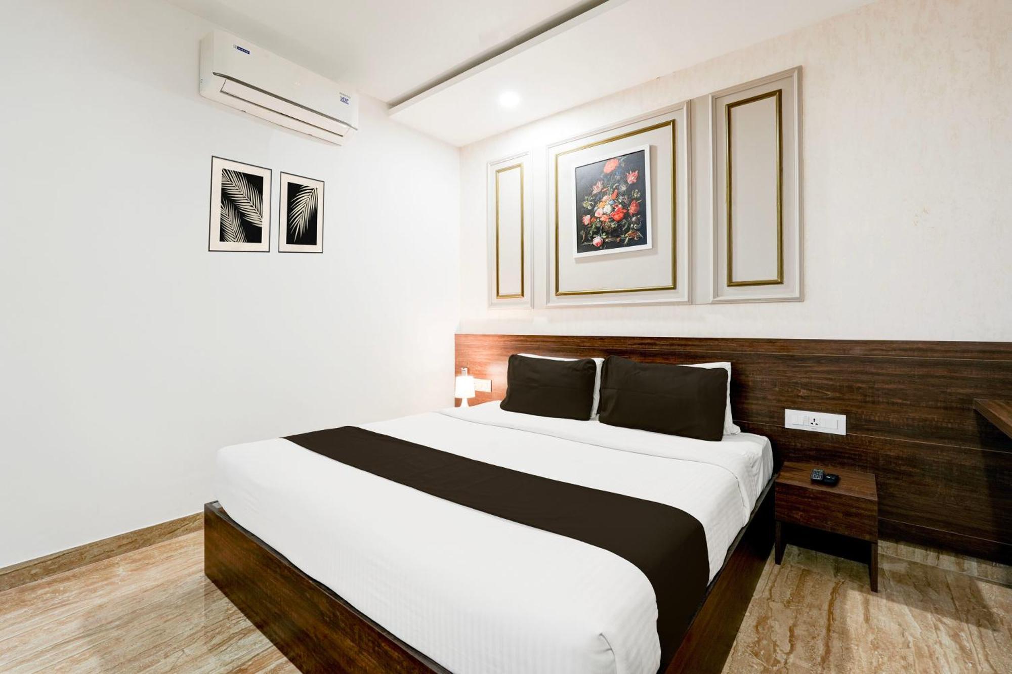 Super Townhouse Oak Aecs Formerly Bangalore Times Εξωτερικό φωτογραφία